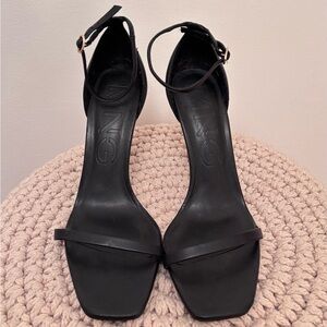 Mango Women's Elegant Black Heels